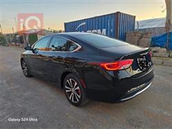 كرايسلر 200
